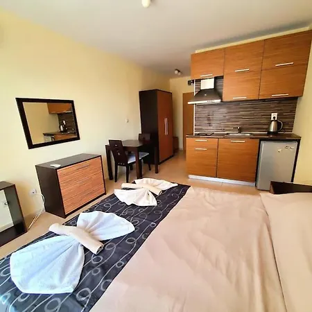 Appartement 204 студия в комплексе River Park