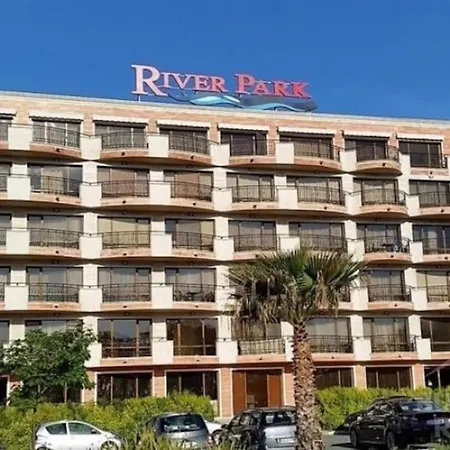 204 студия в комплексе River Park 公寓 阳光海滩
