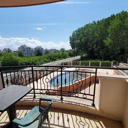 公寓 204 студия в комплексе River Park